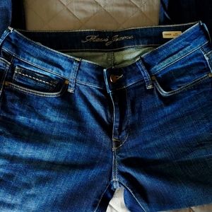 Mavi Emma Slim Boyfriend